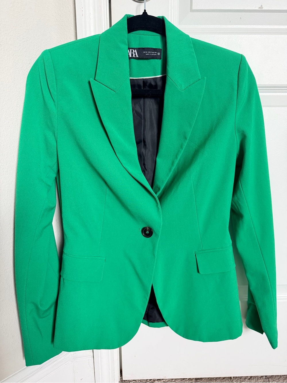 Zara Green Single-Button Tailored Blazer